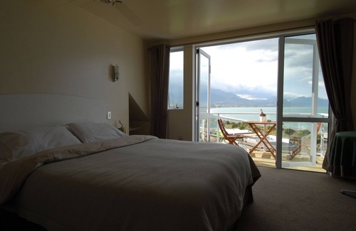 Kaikoura Bed & Breakfast | Lemon Tree Lodge