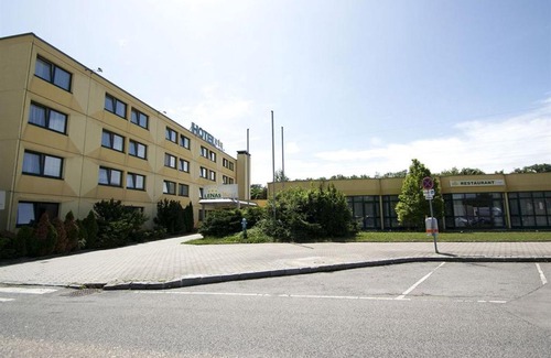 Penzing Hotel | Lenas West Hotel