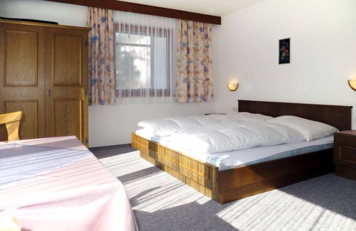 Pettneu am Arlberg Apartment | Lener by Interhome
