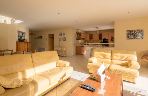 Prefailles House | Lenerie - 800m plage - Wifi - Parking