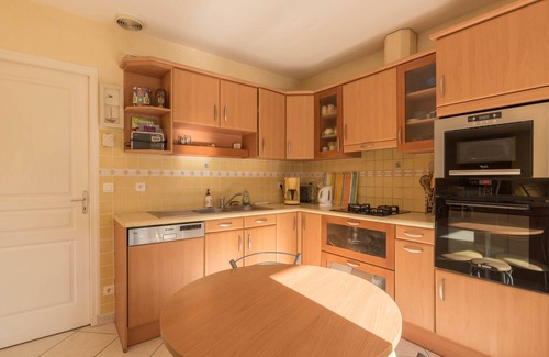 Prefailles House | Lenerie - 800m plage - Wifi - Parking