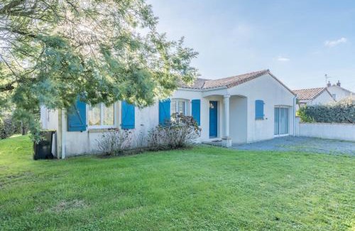 Prefailles House | Lenerie - 800m plage - Wifi - Parking