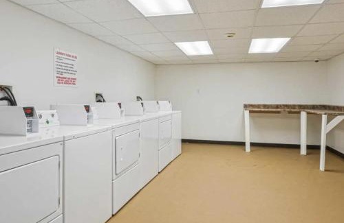 Germantown Apartment | Lennox C302 Peaceful & Perfect Private 1br
