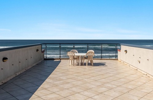 North Creek Apartment | Lennox on the Beach 1