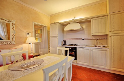 Empoli Apartment | Lentisco - Apartment with swimming pool