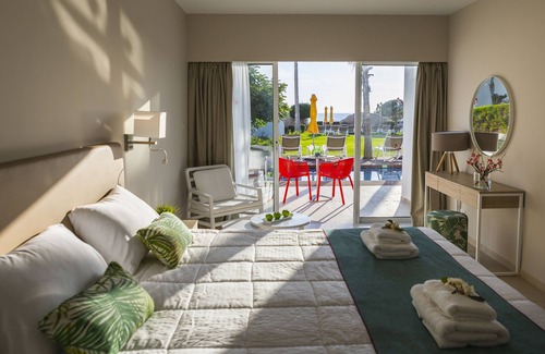 Chlorakas Resort | Leonardo Laura Beach & Splash Resort