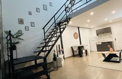 Drama Apartment | Leos Dream Apartment