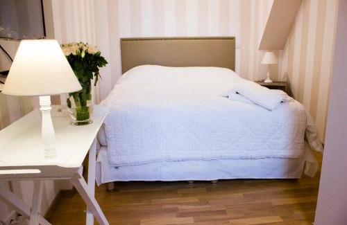 Centre Ville Bed & Breakfast | Lequatorze