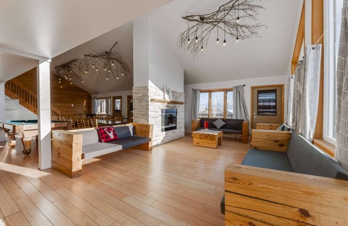 Saint Ferreol les Neiges House | Les 3 Vallées - 66 people - 18 bedrooms