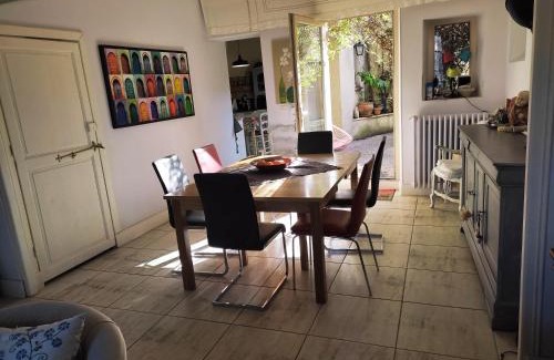 Condom Bed & Breakfast | Les Angelots