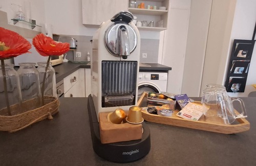 Cholet Apartment | Les Arcades Studio Coeur De Ville, Cholet, Wi-fi, Netflix, Canal