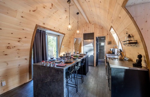Matawinie Regional County Municipality Ski Chalet | Les Boisés de la rivière noire
