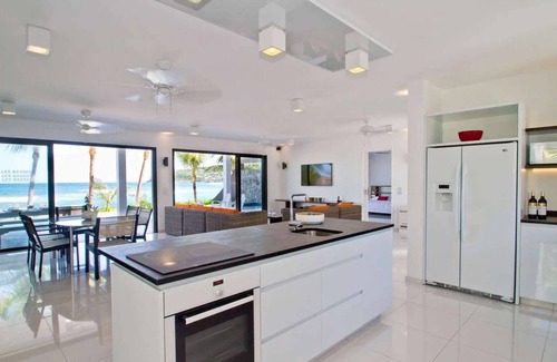 Anse de Lorient Villa | Les Basses Luxury villa