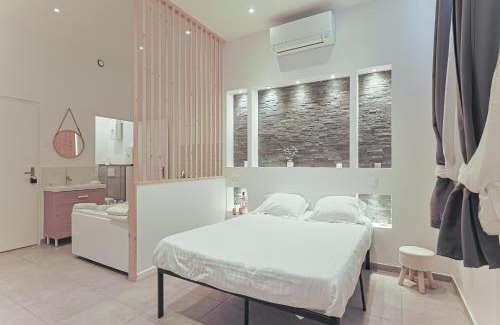 Villette - Maisons Neuves Apartment | LES BULLES DE MONA - Lola - Spa - Clim