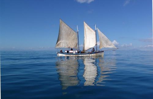 Hell-Ville Hotel | Les bungalows d'Ambonara