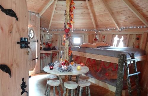 Cazarilh Resort | Les Cabanes De Pyrene