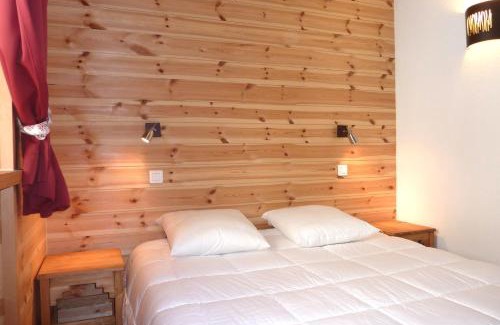 Villar-d'Arene Apartment | Les Cabasses 8 - Housing in a village house
