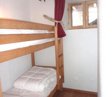 Villar-d'Arene Apartment | Les Cabasses 8 - Housing in a village house