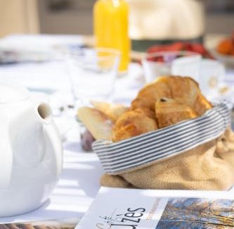 Uzes Apartment | Les Canisses, magnifique appartement avec terrasse au cœur d'Uzès