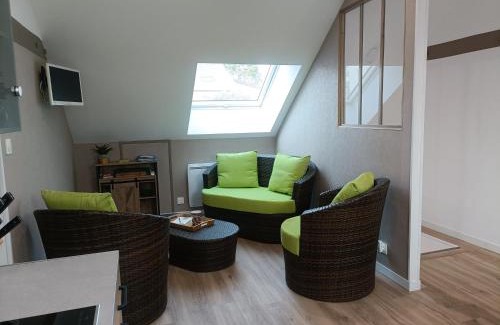 Ecommoy Apartment | Les caves Sainte Anne
