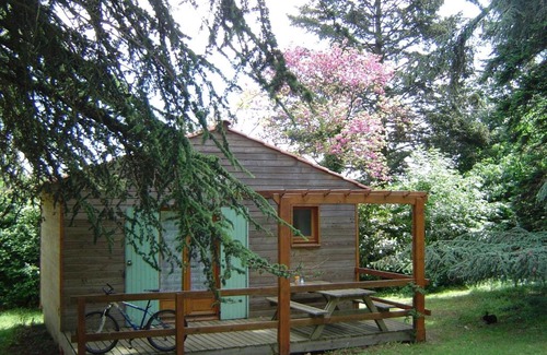 Saint-Julien-Molin-Molette Ski Chalet | Les Chalets du Domaine des Soyeux