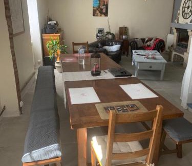 Anglars-Juillac Bed & Breakfast | Les chambres de la P’tite vallée