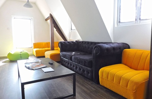 Habsheim Bed & Breakfast | Les Chambres de Louise au Centre de Habsheim, Élégance et Charme