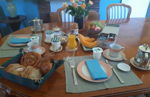 Montjoire Bed & Breakfast | Les Convertigues