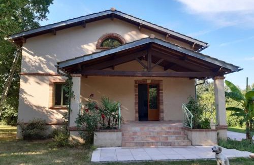 Montauban House | Les Dames Noires