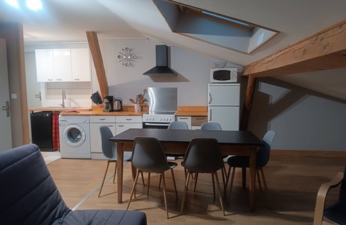 Septmoncel les Molunes Apartment | Les Etoiles de Bevy/Holiday rental Gîte Lynx Haut Jura