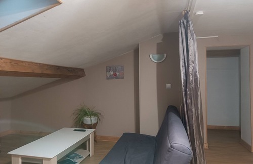 Septmoncel les Molunes Apartment | Les Etoiles de Bevy/Holiday rental Gîte Lynx Haut Jura