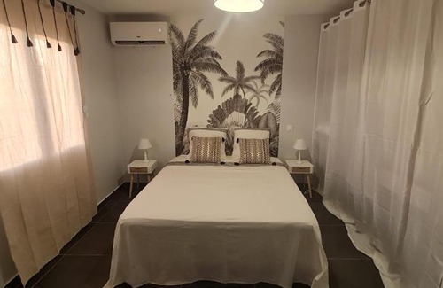 Bouillante House | Les Gîtes Kajou