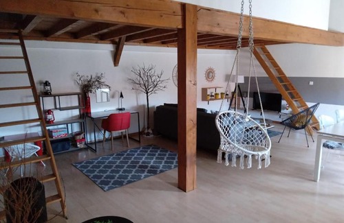 Les Cheres Apartment | LES GITES CHEROIS maison Esprit cabane 5 personnes