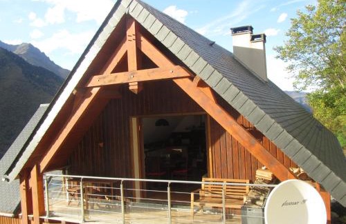 Camparan Apartment | Les GITES DE CAMPARAN - gîte "le PETIT CHALET"