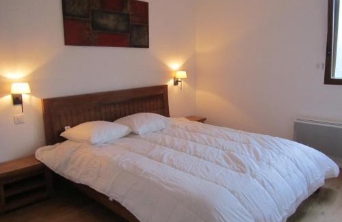 Camparan House | Les GITES DE CAMPARAN - gîte "la BERGERIE AVEC SPA"