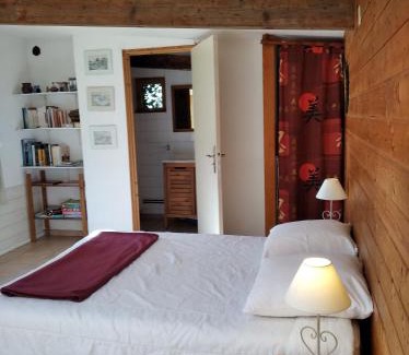 Lies House | Les Granges de la hulotte, les Mésanges