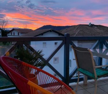 Hendaye Apartment | LES HAUTS DE BIANTENIA AVEC WIFi