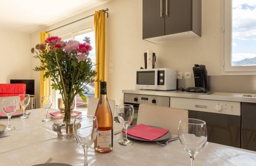 Sainte-Jalle House | Les Hauts de Jallia by Interhome