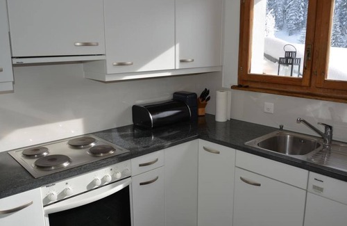 Schoenried Apartment | Les Hivernants (EG rechts) by Interhome
