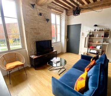 Faubourg-Raines Apartment | Les Jardins de La Cité
