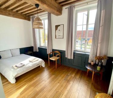 Faubourg-Raines Apartment | Les Jardins de La Cité