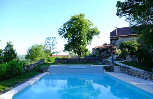 Lunan House | Les Jardins de la Contie