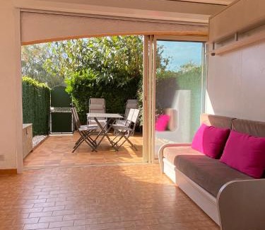 Miramar Apartment | Les locations Cinaureva ­« L'Argentière »