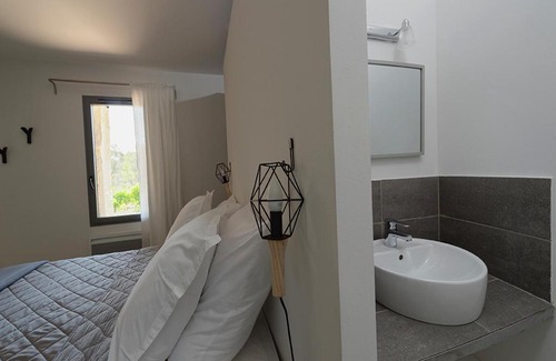 Saint-Jean-de-Cuculles House | Les Lodges du Pic