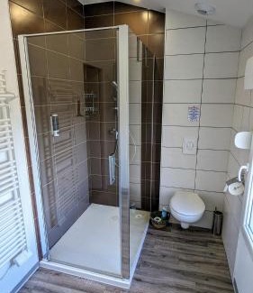 Thierville-sur-Meuse Apartment | Les loges de Véro DUPLEX , appartement NEUF classé 3 étoiles - Garage vélo et moto - Parking Privé - 1 chambre et un canapé convertible - Géré par PrestaZen'Services