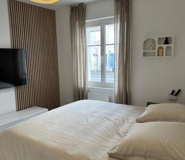Bagneux Apartment | Les Lotus - Joli F2 rénové
