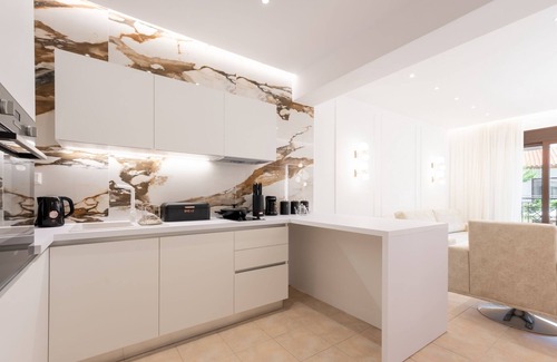 Afytos Apartment | Les Maisons Deluxe by RentalsPro