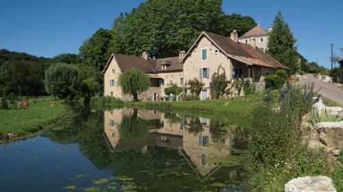 Ozenay Bed & Breakfast | Les maisons vigneronnes