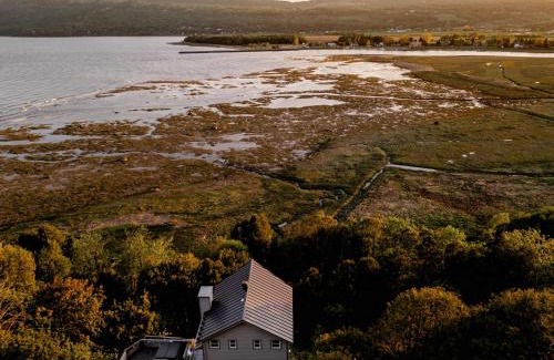 Baie-St-Paul House | Les Marées