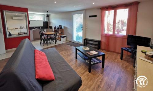 Cazilhac House | Les meuses